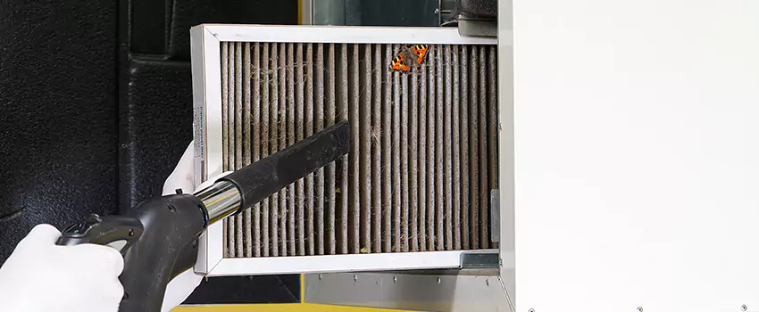 Clogged Air Duct Cleaning Process in Davenport, IA