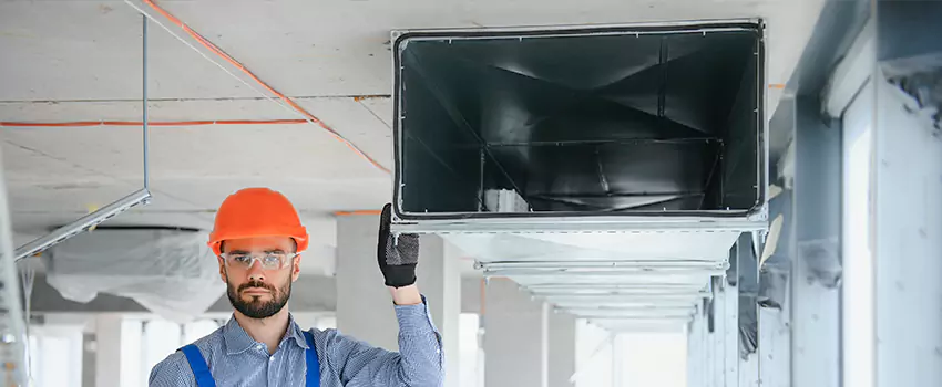 Clogged Air Duct Cleaning and Sanitizing in Davenport, IA